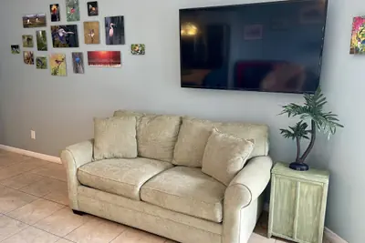 Photo 3 - Beachgate Condo Suites and Hotel 523