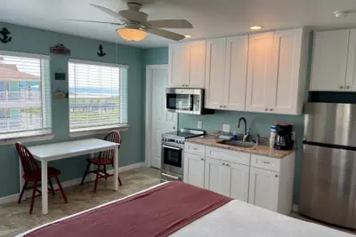 Photo 2 - Beachgate Condo Suites and Hotel 232+233
