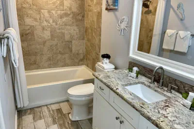 Photo 5 - Beachgate Condo Suites and Hotel 211