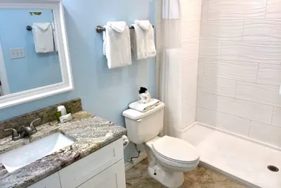 Photo 4 - Beachgate Condo Suites and Hotel 236