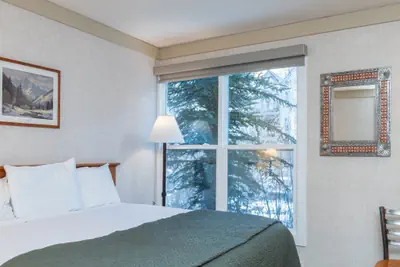 Photo 2 - Mountainside Inn 205