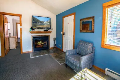 Photo 2 - Timber Creek Chalets: 8