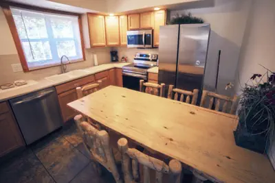 Photo 3 - Timber Creek Chalets: 8
