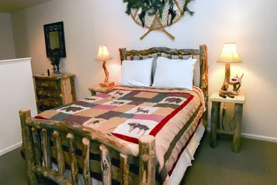 Photo 4 - Fawn Valley Inn: 101