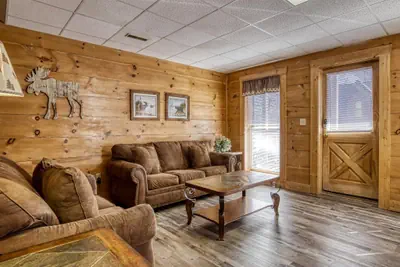 Photo 5 - ER16 - Six Bear Lodge Cabin
