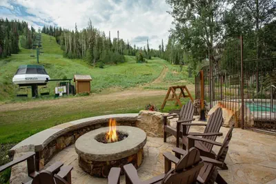 Photo 3 - Grand Lodge - Studio #204 - Ski-in/ski-out