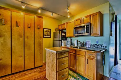 Photo 4 - YOUR HAWAIIAN TROPICAL GARDEN VIEW STUDIO - KONA ISLANDER INN CONDOS
