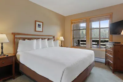 Photo 4 - Passage Point 2 Bedroom Condo #619