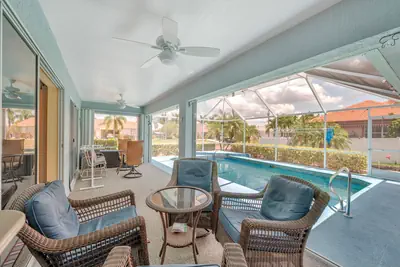 Photo 2 - Gorgeous Villa in Cape Coral, Florida's Gulf Coast