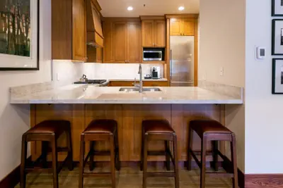 Photo 5 - One Bedroom Townhouse with Hot Tub