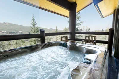 Photo 5 - Luxury King Room with Mountain View