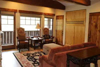 Photo 3 - One Bedroom Two Queen Suite