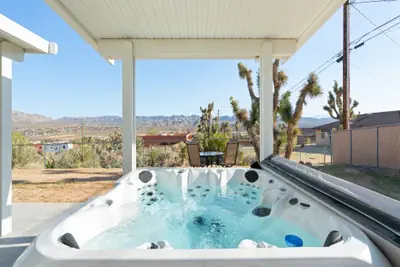 Photo 3 - Hillside Desert House - Hot Tub, Fire Pit and BBQ!