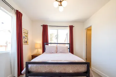 Photo 5 - The RockHopper - Hot Tub, Fire Pit & Walk to Downtown JT!