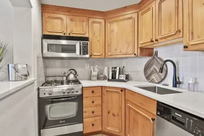 Photo 5 - Villa 3073 2 Bed 2 Bath Full Kitchen New