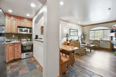 Photo 4 - Villa 1027 2 Bed 2 Bath Full Kitchen