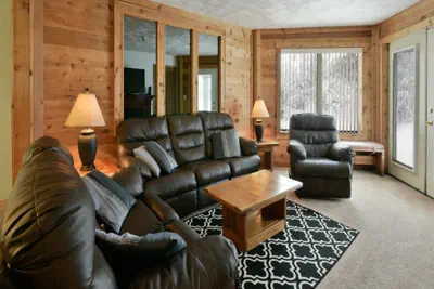 Photo 2 - Seven Springs Stoneridge 3 Bedroom Standard Condo - Ski-In/Out, Pet Friendly!