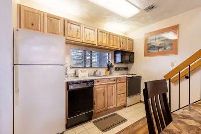 Photo 3 - Seven Springs Stoneridge 3 BR + Loft Standard Condo, Pet Friendly!