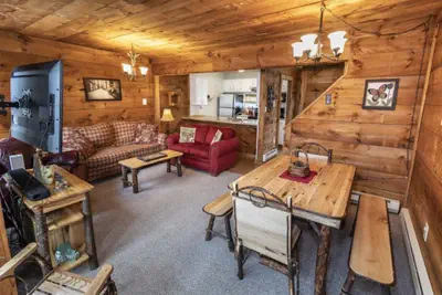 Photo 4 - Seven Springs 3 BR Deluxe Condo, Near Golf Course