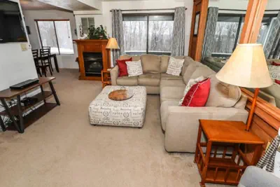 Photo 2 - Seven Springs Stoneridge 3 Bedroom Standard Condo, Mountain Views!