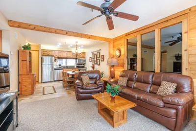 Photo 2 - Seven Springs Stoneridge 3 BR Condo, Private Deck