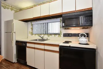 Photo 4 - Seven Springs 3 BR + Loft Condo, Walk to Slopes!