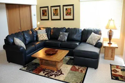 Photo 2 - Seven Springs Sunridge 3 BR Condo, Pet Friendly!