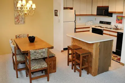 Photo 3 - Seven Springs Sunridge 3 BR Condo, Pet Friendly!