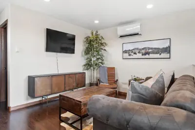 Photo 5 - The Loft at Raz Hideaway Mountain Ranch - Sleeps 3