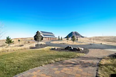 Photo 2 - The Loft at Raz Hideaway Mountain Ranch - Sleeps 3