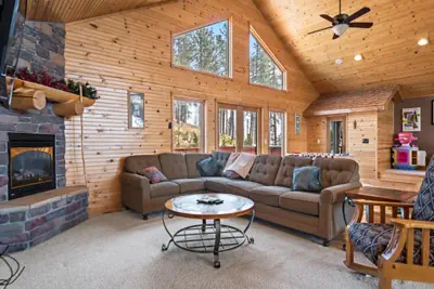 Photo 3 - Vista Lodge 7 BR Villa with Panoramic Mountain Views - Sleeps 12