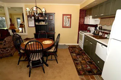 Photo 4 - Seven Springs 1 Bedroom Premium Condo, Walking Distance to Slopes
