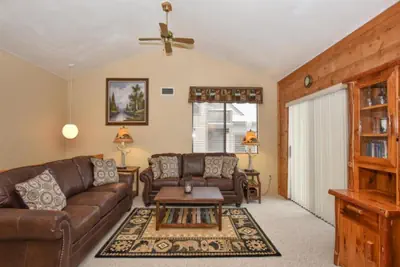 Photo 2 - Seven Springs 1 Bedroom Premium Condo, Ski In/Ski Out