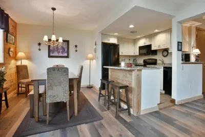 Photo 4 - Seven Springs 3 Bedrooms Premium Condo