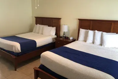 Photo 4 - BeachGate Condo Suites and Hotel - Hotel 2 Queen