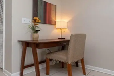 Photo 4 - Phoenix East 1 Bed 1 Bath GF Select Sleeps 4