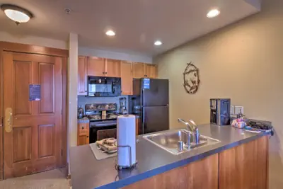 Photo 4 - Copper One 1 Bedroom Condo #315