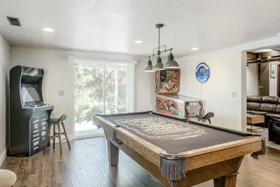 Photo 4 - Yosemite Gateway Cabin | Valley Views, Sleeps 10