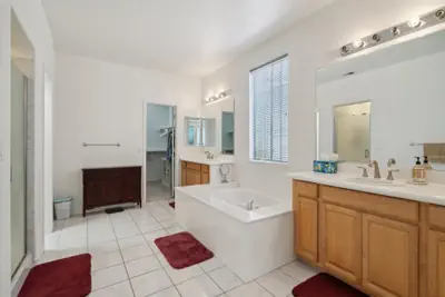 Photo 5 - Sunny Serenity: Pet Friendly 5br Home In San Jose