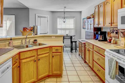 Photo 5 - Paradise Hills Oasis