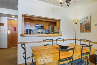 Photo 4 - Village Square 1 Bedroom Condo #337/339