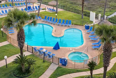 Photo 2 - Resort-like beachfront " Heated Pool "