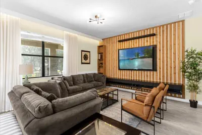 Photo 3 - 5 Bedrooms / 4.5 Bathrooms / Champions Gate