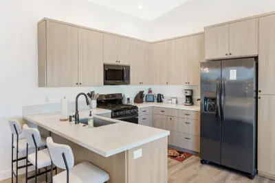 Photo 4 - Yucca Mesa House - Modern Desert Chic