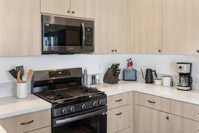 Photo 5 - Yucca Mesa House - Modern Desert Chic