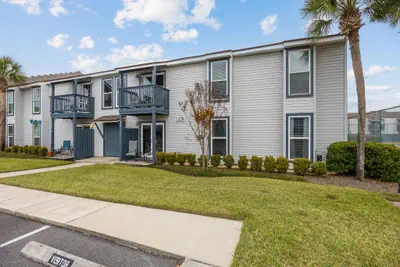 Photo 2 - Chill by The Shores - Pet Friendly - Fernandina Beach