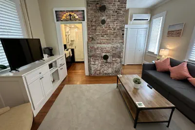 Photo 5 - Exposed Brick Suite 1 Bed/ 1 Bath/ Pullout Sofa