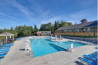 Photo 5 - 5BR Villa Rose Near Tobyhanna State Park