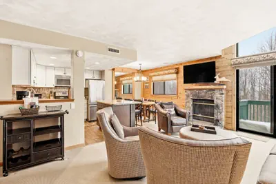 Photo 4 - Seven Springs Meadowridge 3BRLoft Premier-CSSV8011