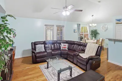 Photo 3 - 3BR Savannah Home Sleeps 5 Near historic District